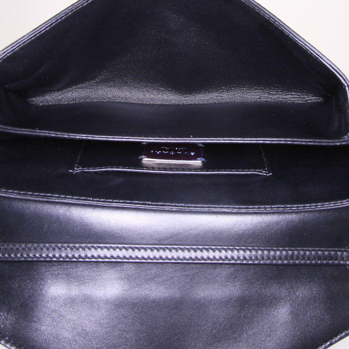 Bulgari Serpenti pouch in black smooth leather - Detail D2