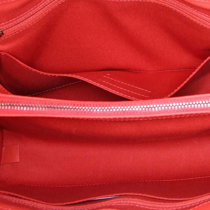 Sac à main Chanel Neo Executive en cuir rouge - Detail D3
