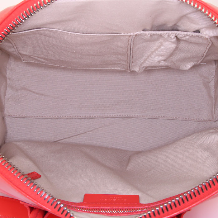 Borsa Givenchy Antigona modello medio in pelle liscia rossa - Detail D3