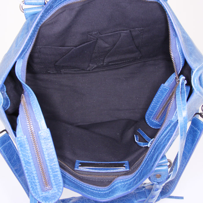Balenciaga Classic City handbag in blue leather - Detail D3