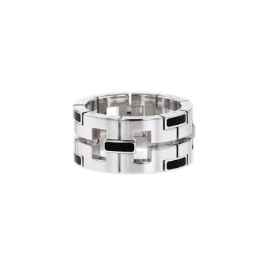 Anello Cartier Le Baiser du Dragon in oro bianco e smalto nero