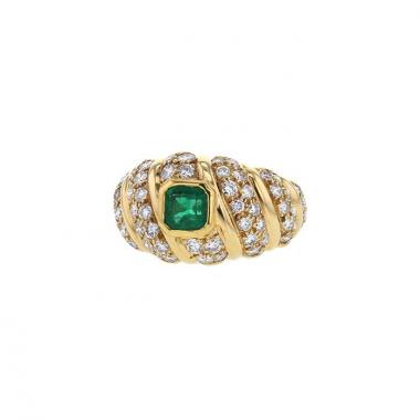O.J. Perrin ring in yellow gold,  emerald and diamonds
