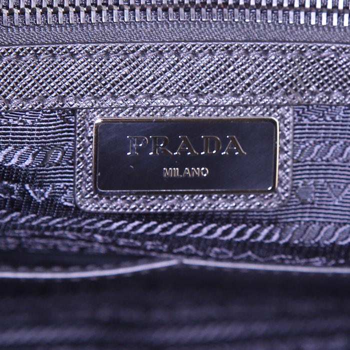 Borsa portadocumenti Prada in tela nera e pelle saffiano nera - Detail D4