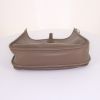 Hermes Evelyne small model shoulder bag in etoupe togo leather - Detail D4 thumbnail