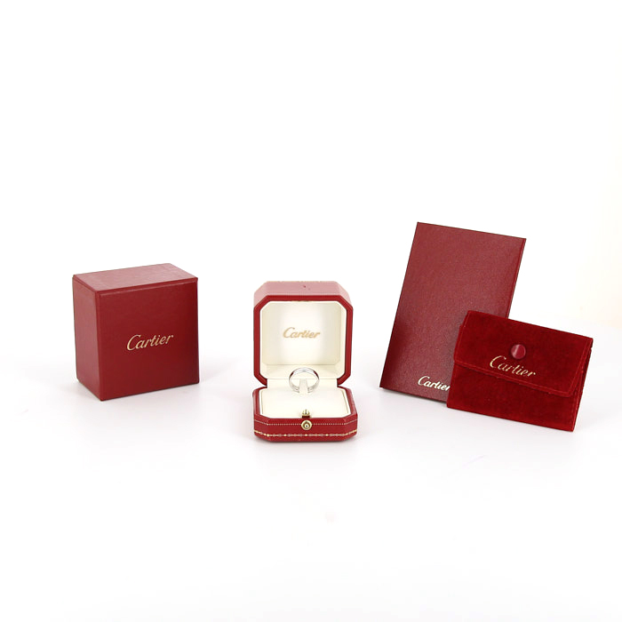 Bague Cartier Happy Birthday petit modèle en or blanc - Detail D2