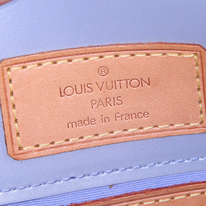 Louis Vuitton Reade small model handbag in blue monogram patent leather and natural leather - Detail D3