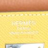 Hermes Kelly 35 cm handbag in yellow epsom leather - Detail D4 thumbnail