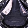 Bolso de mano Chloé Bay en charol acolchado negro y charol marrón - Detail D2 thumbnail