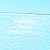 Billetera Hermès Béarn en cuero granulado azul - Detail D3 thumbnail