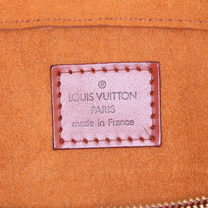 Bolso de mano Louis Vuitton Pont Neuf en cuero Epi marrón - Detail D3