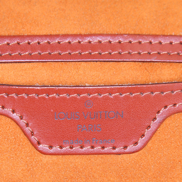 Mochila Louis Vuitton Gobelins - Backpack en cuero Epi marrón - Detail D3