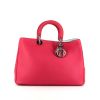 Sac à main Dior Diorissimo grand modèle en cuir grainé rose - 360 thumbnail