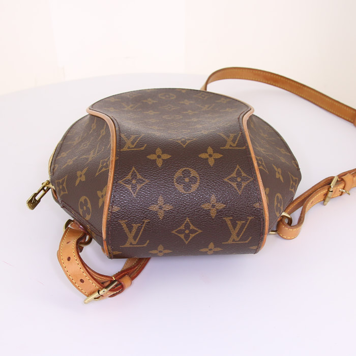 Louis Vuitton Ellipse backpack in brown monogram canvas and natural leather - Detail D4