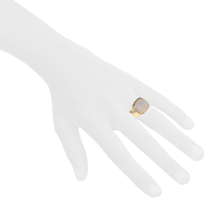Fred Pain de Sucre medium model ring in yellow gold,  diamonds and moonstone - Detail D1