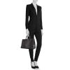 Bolso de mano Saint Laurent Sac de jour modelo grande en cuero negro - Detail D1 thumbnail