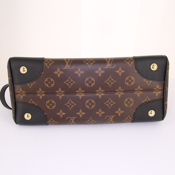 Louis Vuitton Retiro handbag in brown monogram canvas and black leather - Detail D5