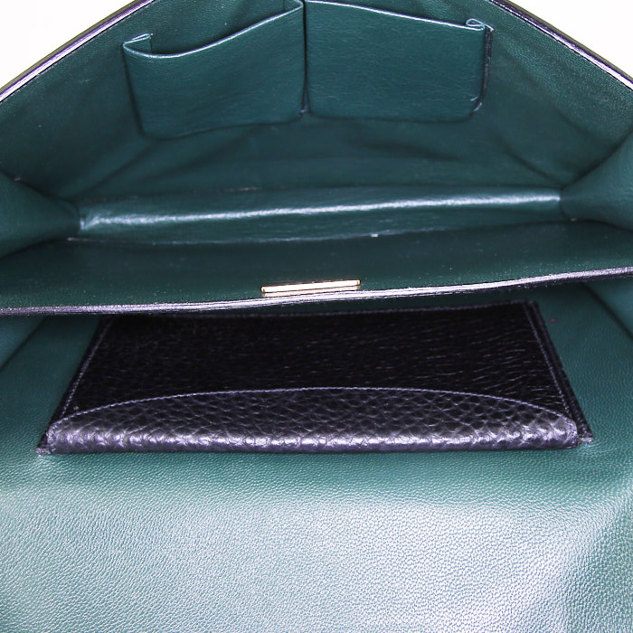 Bolso de mano Prada en cuero granulado negro - Detail D2