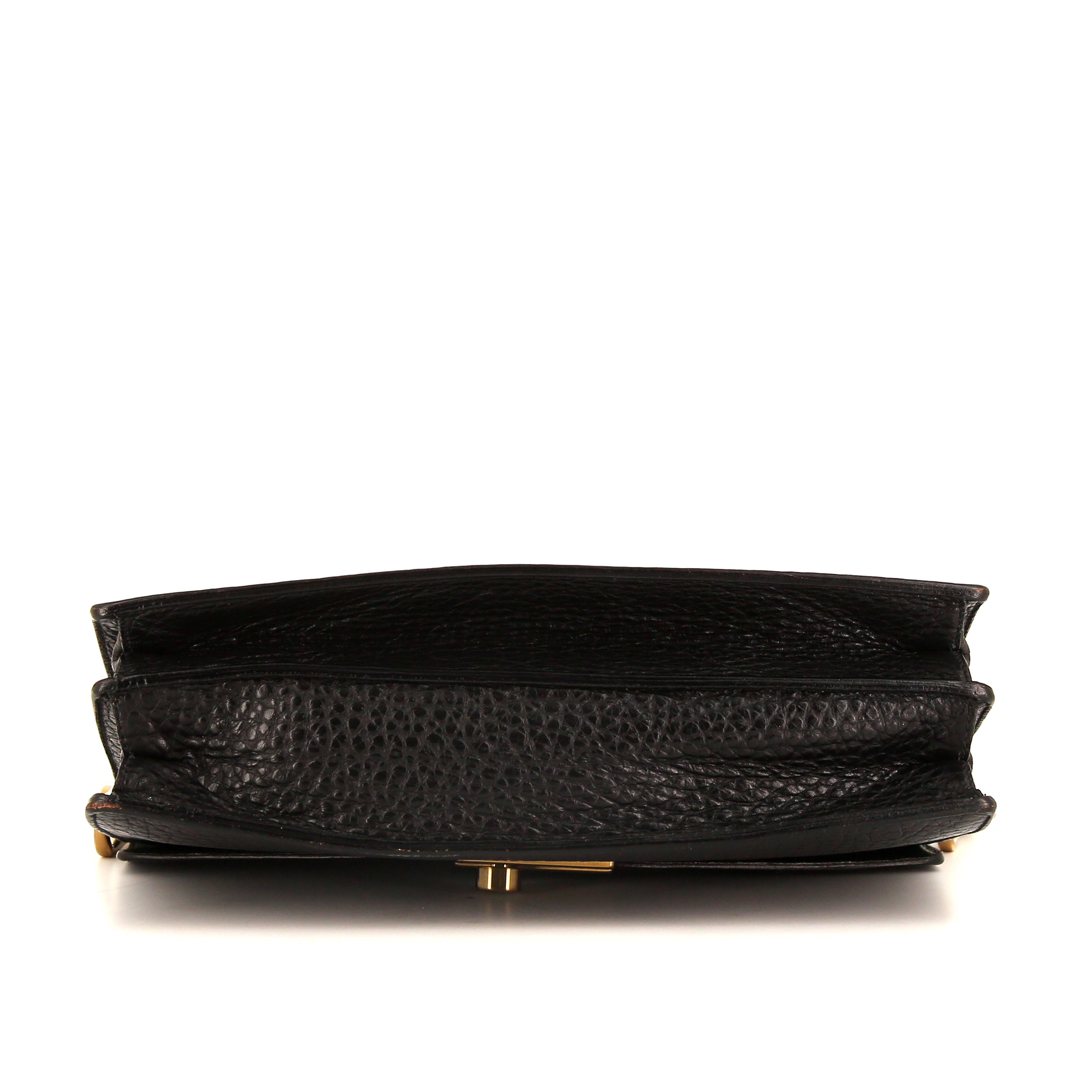 Bolso de mano Prada en cuero granulado negro - Detail D4