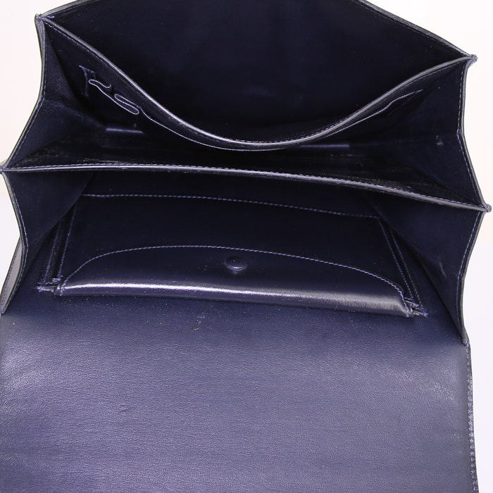 Hermès 2002 bag worn on the shoulder or carried in the hand in beige canvas and navy blue box leather - Detail D2