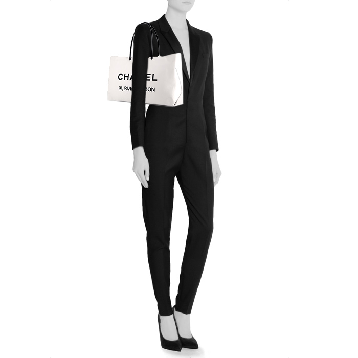 Shopping bag Chanel Grand Shopping in pelle bianca e pelle nera - Detail D1