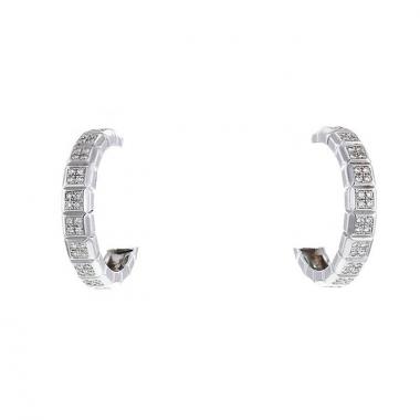 Orecchini Chopard Ice Cube in oro bianco e diamanti