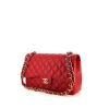 Chanel Timeless jumbo shoulder bag in red quilted grained leather - 00pp thumbnail