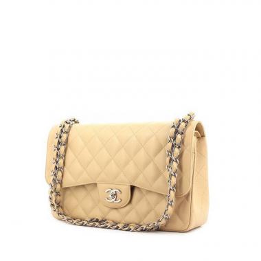 Borsa Timeless jumbo in pelle martellata e trapuntata beige