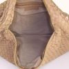 Bolso de mano Bottega Veneta Veneta modelo grande en cuero intrecciato beige - Detail D2 thumbnail