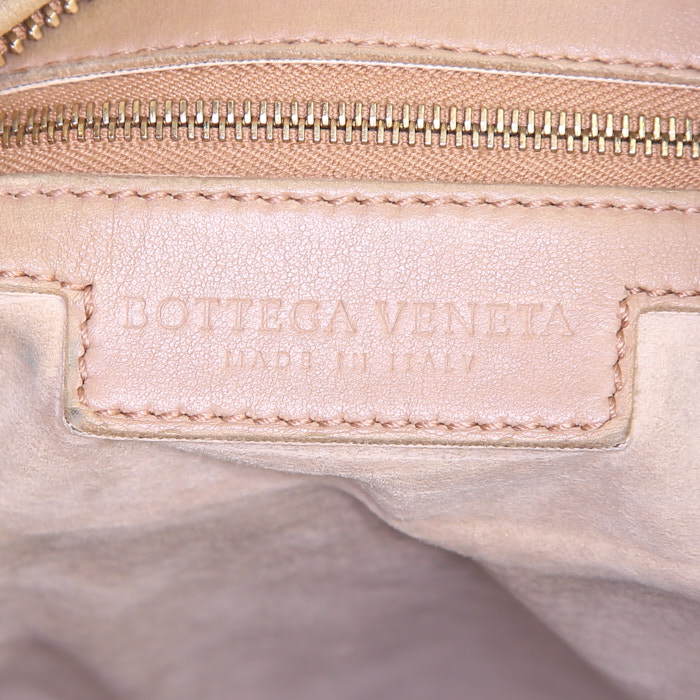 Borsa Bottega Veneta Veneta modello grande in pelle intrecciata beige - Detail D3