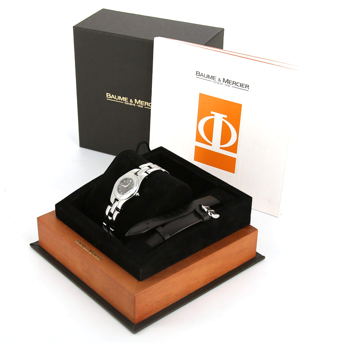 Baume 
Mercier Linéa watch in stainless steel Ref:  65305 Circa  2005