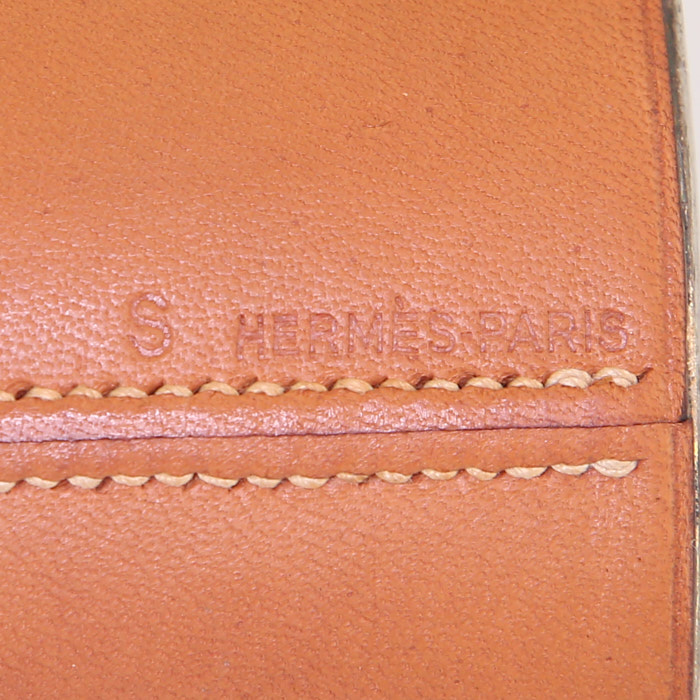 Hermès Thermos in blue Courchevel leather and natural leather - Detail D2