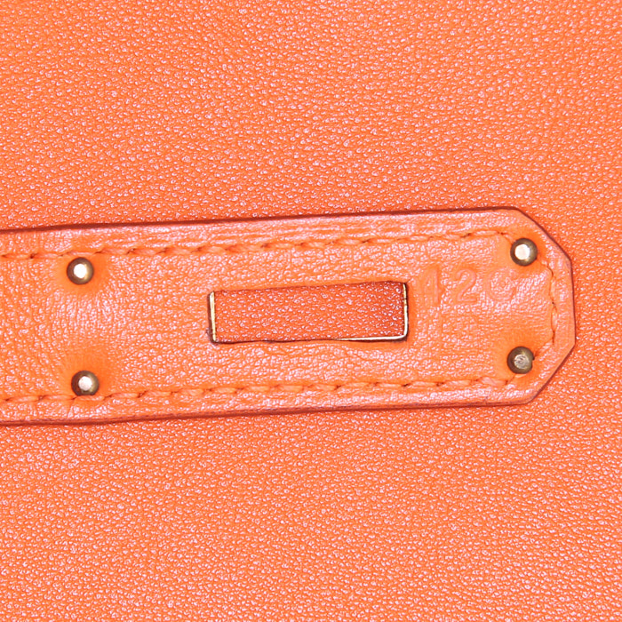 Hermes Birkin 35 cm handbag in orange Swift leather - Detail D4