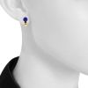 Vintage 1990's small earrings in yellow gold and lapis-lazuli - Detail D1 thumbnail