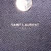 Pochette Saint Laurent Kate en cuir grainé noir - Detail D3 thumbnail