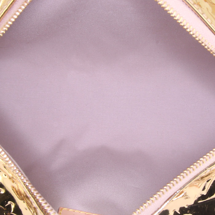 Louis Vuitton Papillon handbag in gold monogram patent leather - Detail D2