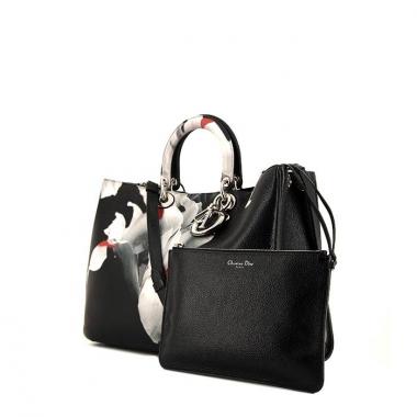Bolso Cabás Dior Diorissimo modelo grande en cuero granulado negro