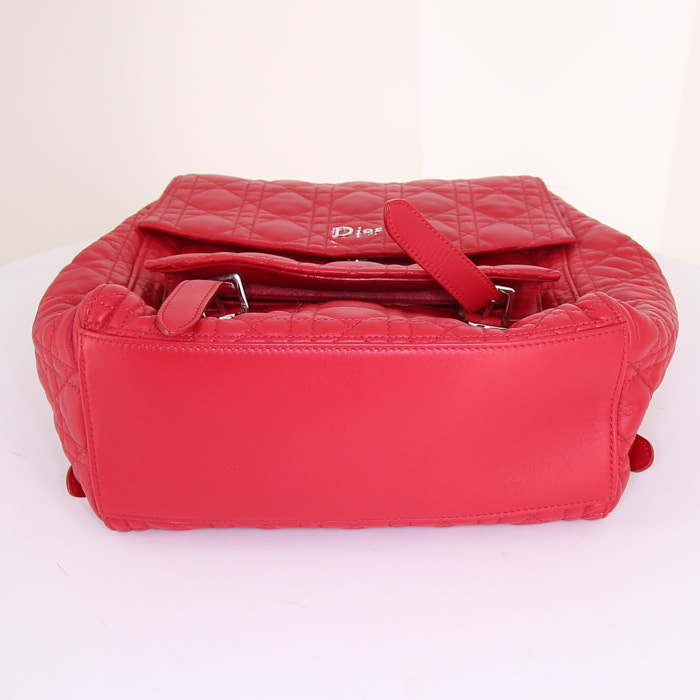 Mochila Dior Stardust modelo grande en cuero rojo - Detail D4