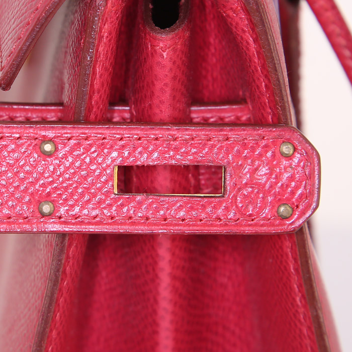 Sac à main Hermes Kelly 32 cm en cuir epsom rouge - Detail D5