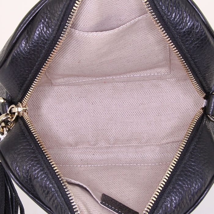 Borsa a tracolla Gucci Soho Disco in pelle martellata nera - Detail D2