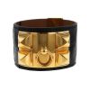 Hermes Médor cuff bracelet in gold plated and alligator - 00pp thumbnail