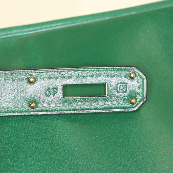 Hermes Kelly 28 cm bag in green box leather - Detail D5
