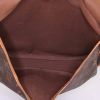 Bolso bandolera Louis Vuitton Saumur en lona Monogram revestida marrón y cuero natural - Detail D3 thumbnail