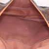 Sac bandoulière Louis Vuitton Saumur moyen modèle en toile monogram enduite marron et cuir naturel - Detail D2 thumbnail