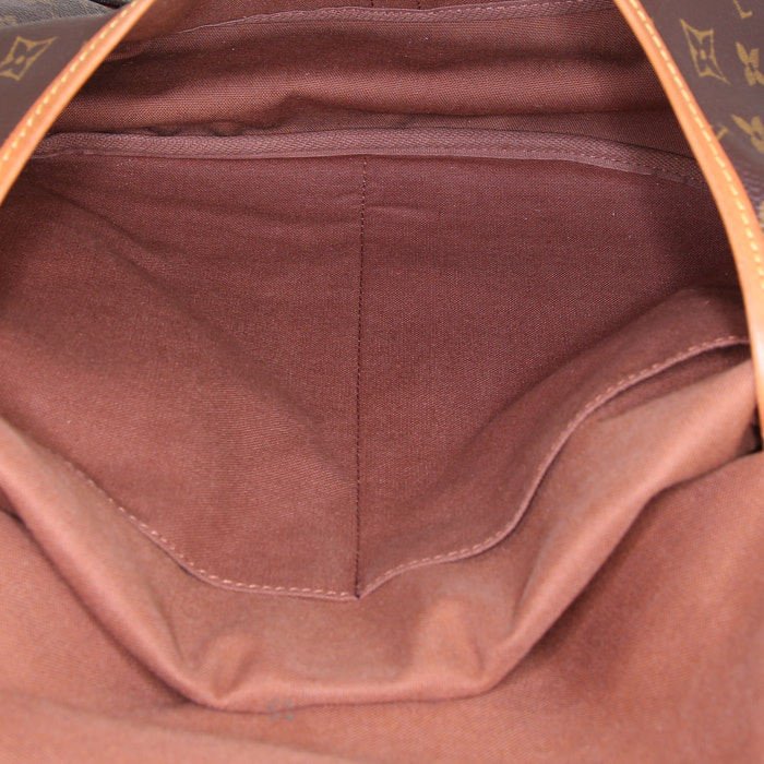 Bolso bandolera Louis Vuitton Saumur modelo mediano en lona Monogram revestida marrón y cuero natural - Detail D3