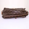 Louis Vuitton Saumur large model shoulder bag in brown monogram canvas and natural leather - Detail D5 thumbnail