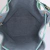 Louis Vuitton Grand Noé handbag in green epi leather - Detail D2 thumbnail