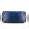 Sac de voyage Louis Vuitton Keepall 55 cm en cuir épi bleu - Detail D4 thumbnail