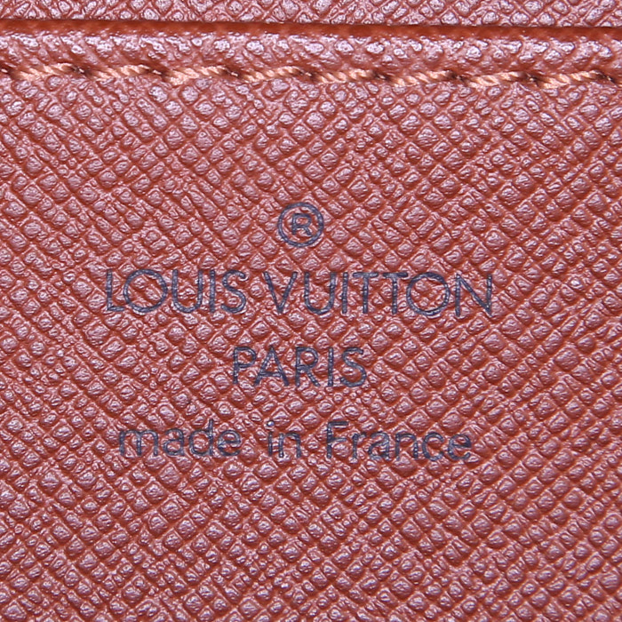 Porta-documentos Louis Vuitton Conseiller en lona Monogram revestida marrón y cuero natural - Detail D3