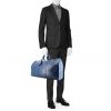 Bolsa de viaje Louis Vuitton Keepall 50 cm en cuero Epi azul - Detail D1 thumbnail