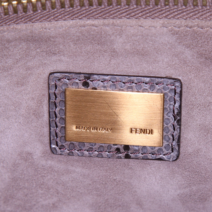 Fendi Peekaboo handbag in grey python - Detail D4